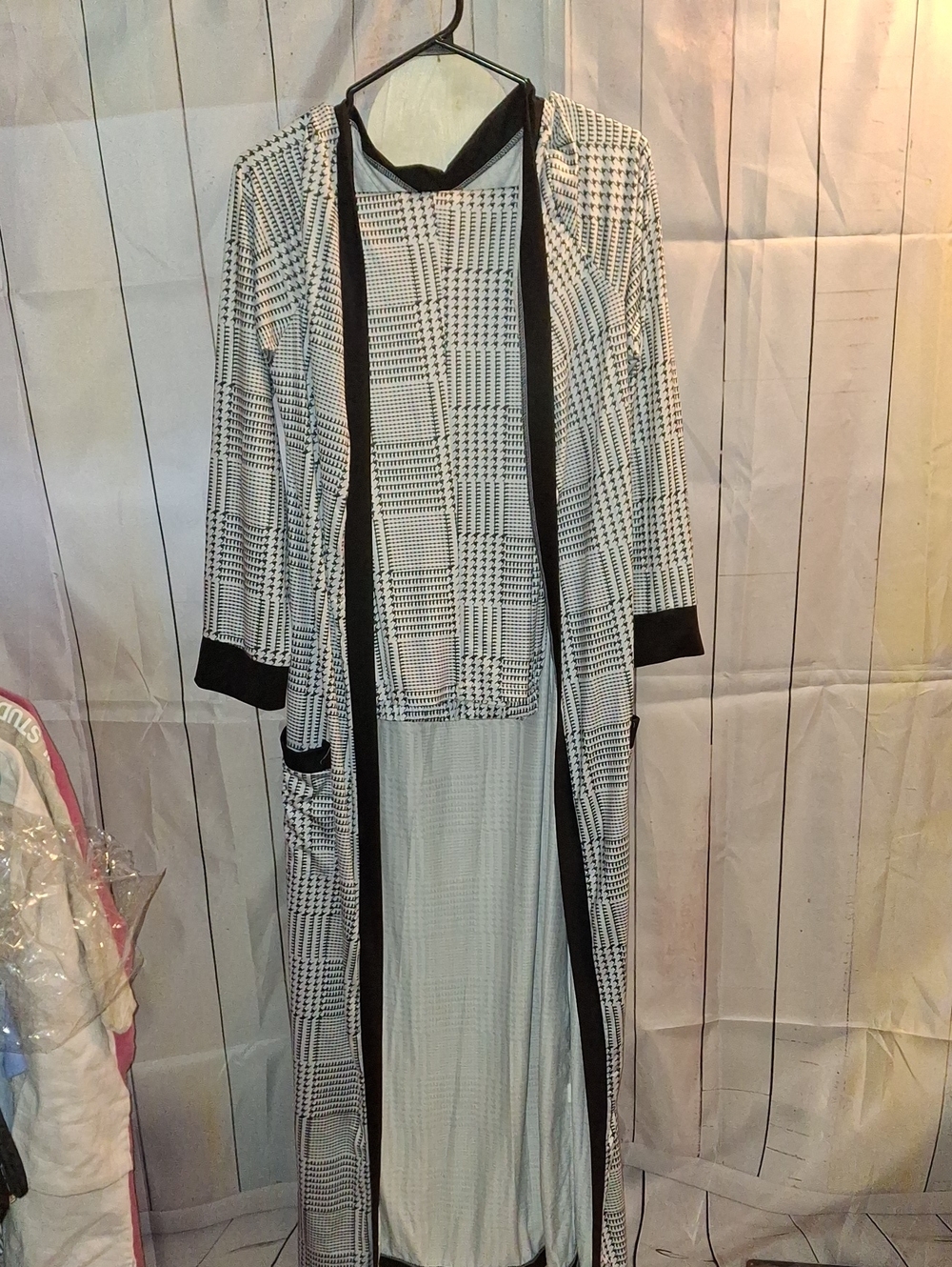 Women’s Black and White Checked Long Open Front Duster W/Pants Set